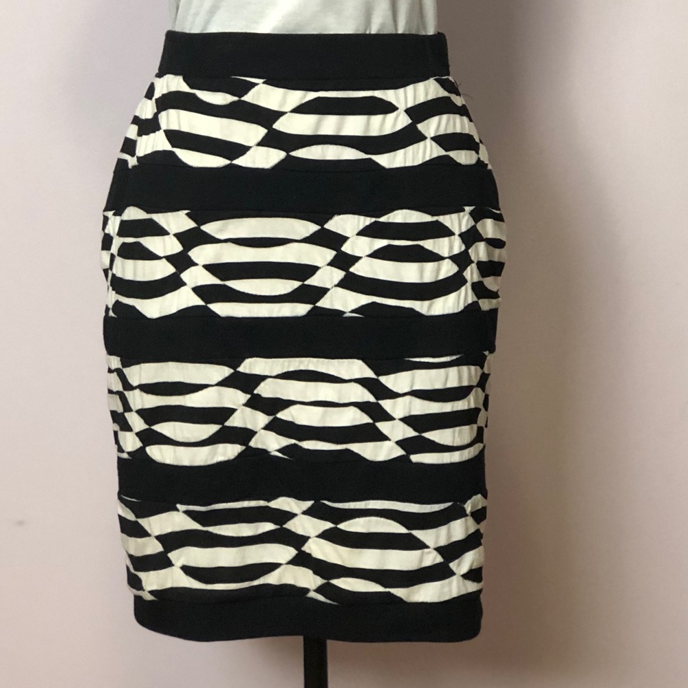Cato Black and White Skirt
